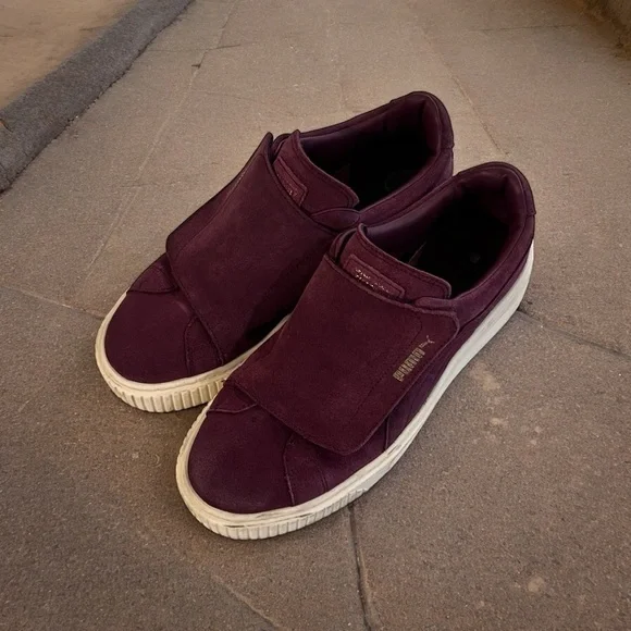 Purple Plum Colored Suede Velcro Pumas Women’s size 9 - Picture 4 of 14